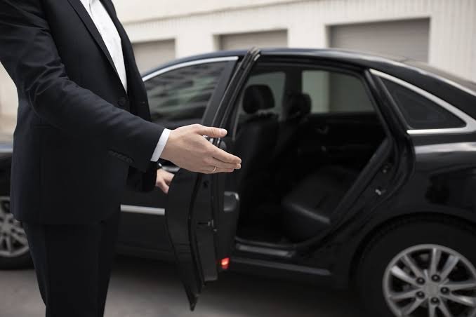 Scarborough to Airport Taxi